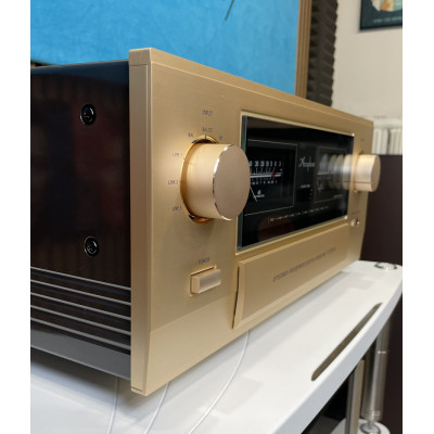 Accuphase E-5000